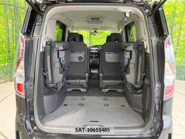 Nissan SERENA 2020-09 284221-10