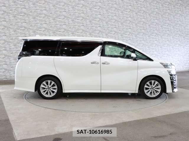 Toyota VELLFIRE 2018-10 244381-11