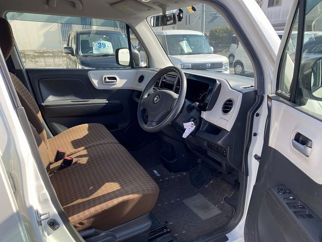 Nissan MOCO 2013-01 181398-10