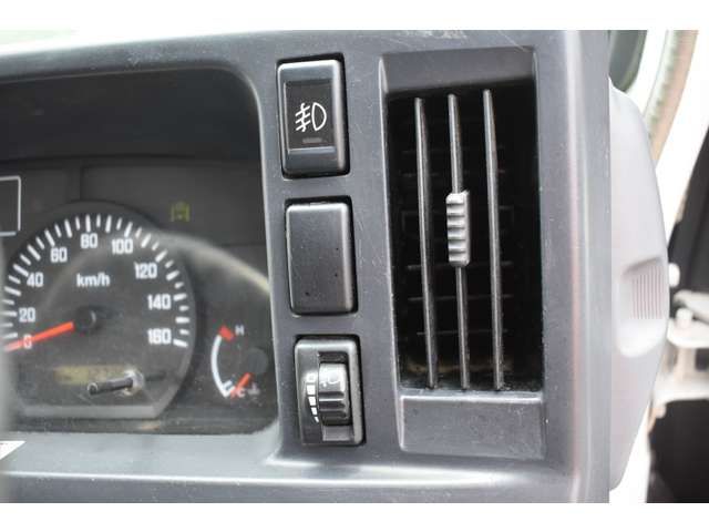 Isuzu ELF TRUCK 2007-03 12757-14