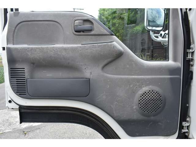Isuzu ELF TRUCK 2007-03 12757-6