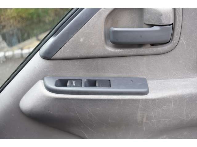 Isuzu ELF TRUCK 2007-03 12757-5