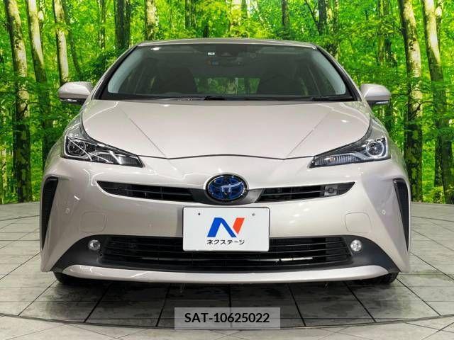 Toyota PRIUS 2019-06 216048-14