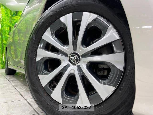Toyota PRIUS 2019-06 216048-13