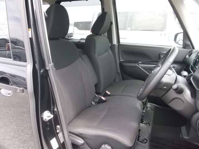 Nissan DAYZ ROOX 2018-01 22677-18