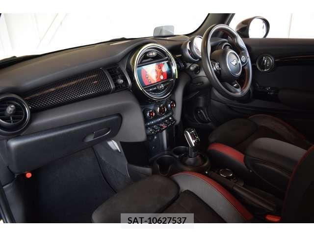 Bmw MINI 2019-08 319846-11