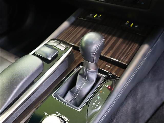 Lexus GS 2012-10 190979-13