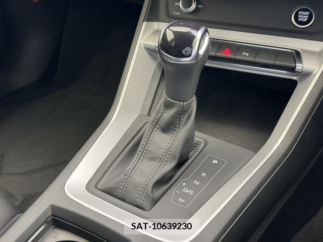 Audi Q3 2022-08 292814-11