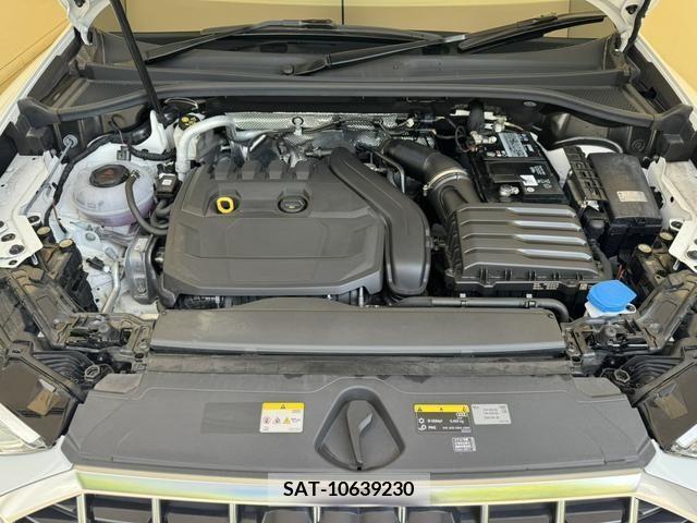 Audi Q3 2022-08 292814-15