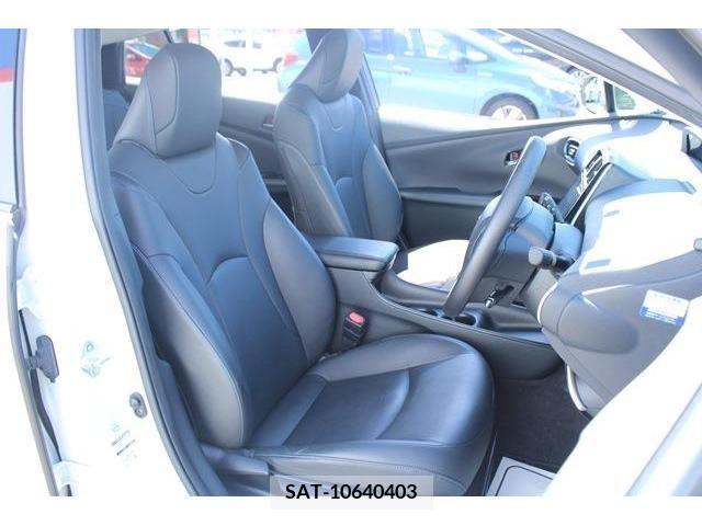 Toyota PRIUS 2016-09 366693-12