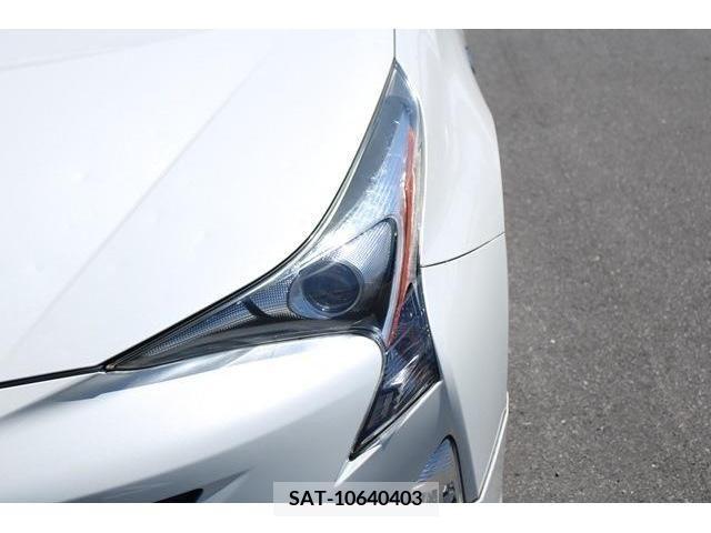 Toyota PRIUS 2016-09 366693-10