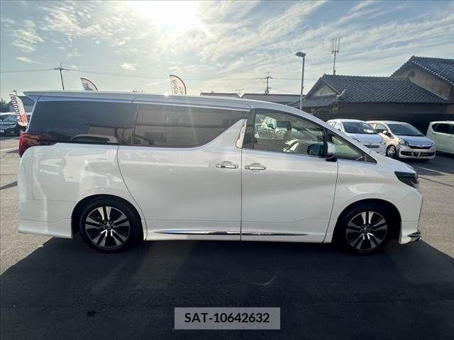 Toyota ALPHARD 2022-10 259168-10