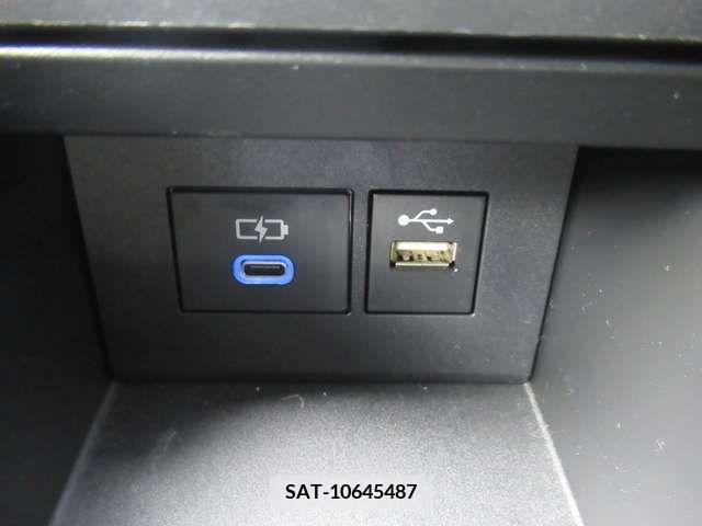 Toyota AQUA 2021-11 260410-17