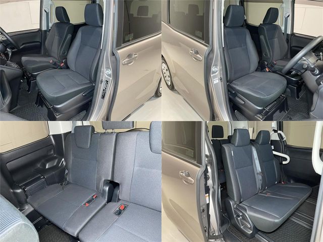 Toyota VOXY 2018-08 24783-14