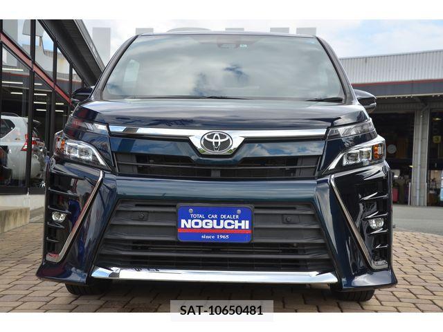 Toyota VOXY 2020-06 203166-1