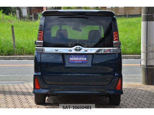 Toyota VOXY 2020-06 203166-5