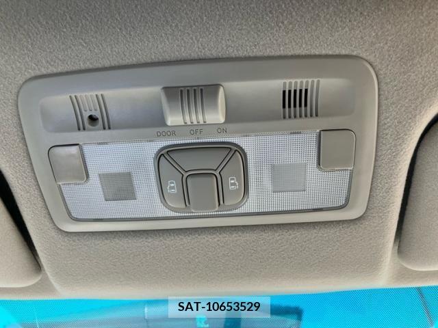 Toyota ESTIMA 2008-06 390701-17
