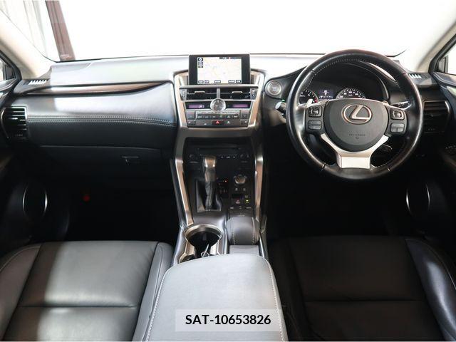 Lexus NX 2017-08 275548-1