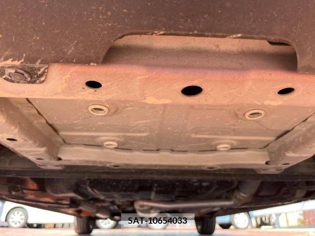Daihatsu WAKE 2015-08 290159-17
