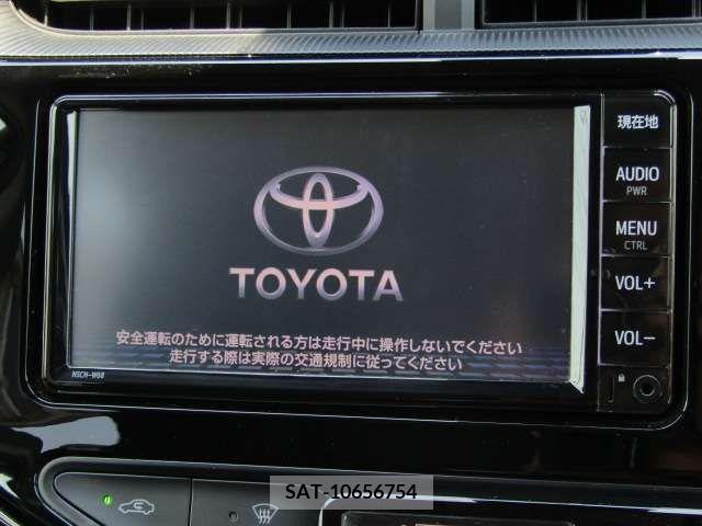 Toyota AQUA 2019-01 347919-1