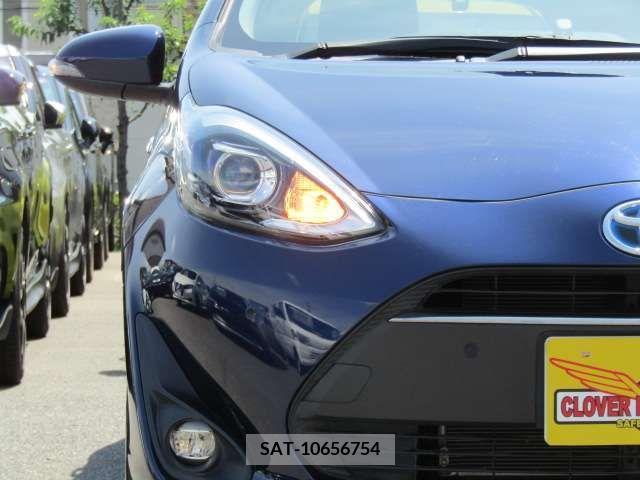 Toyota AQUA 2019-01 347919-4