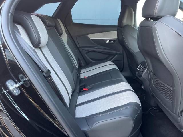 Peugeot 3008 2021-03 182025-9