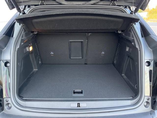 Peugeot 3008 2021-03 182025-12