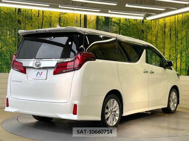 Toyota ALPHARD 2019-02 338408-17