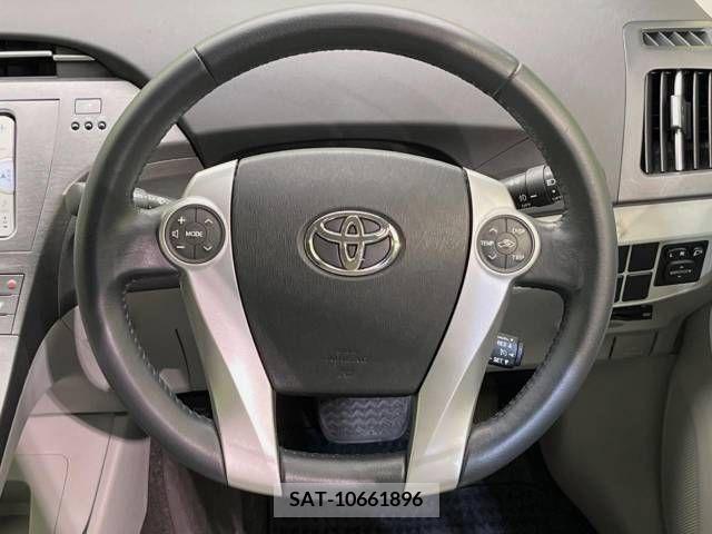Toyota PRIUS 2013-01 344634-11