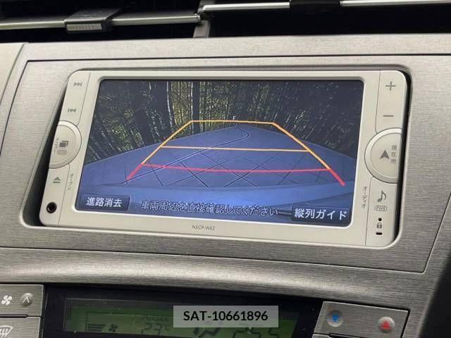 Toyota PRIUS 2013-01 344634-3
