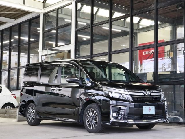 Toyota VOXY 2017-01 9562-0