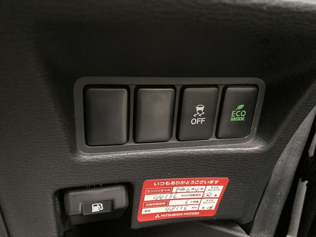 Mitsubishi DELICA D5 2019-06 6620-23