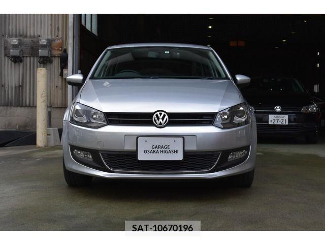 VolksWagen POLO 2010-12 221815-1