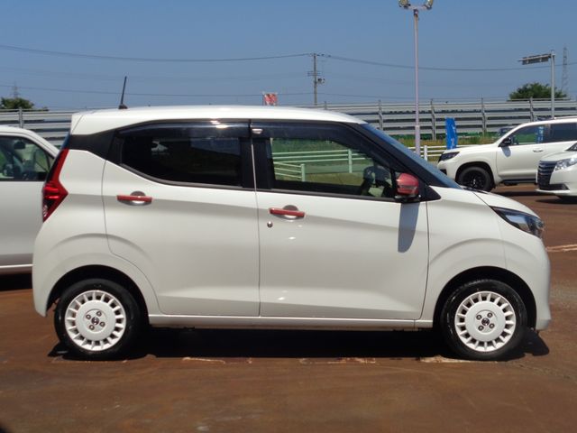 Nissan DAYZ 2019-05 4302-4