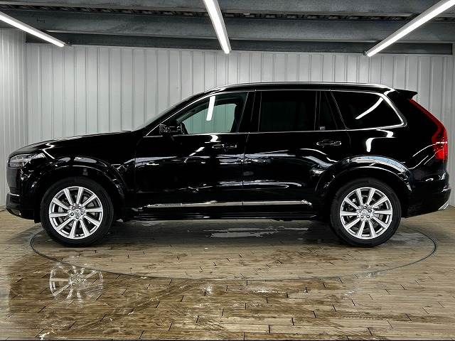 Volvo XC90 2019-05 5712-15