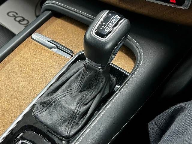Volvo XC90 2019-05 5712-9