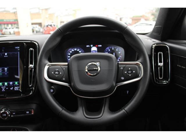 Volvo XC40 2019-11 22075-16