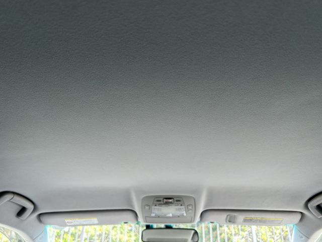Toyota CROWN SEDAN 2010-11 186015-17