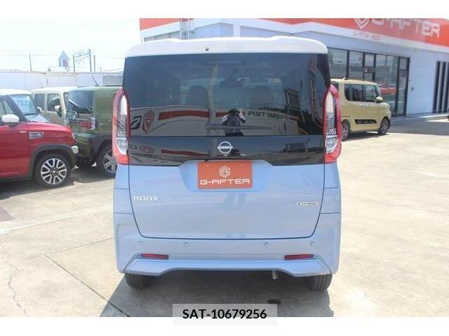Nissan ROOX 2023-11 354504-5