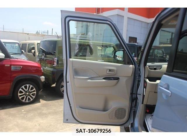 Nissan ROOX 2023-11 354504-11