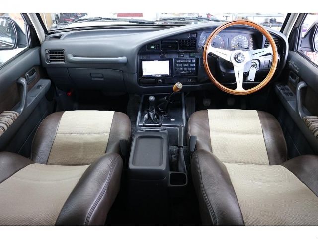 Toyota LAND CRUISER 1993-10 15236-1
