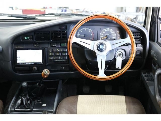 Toyota LAND CRUISER 1993-10 15236-11
