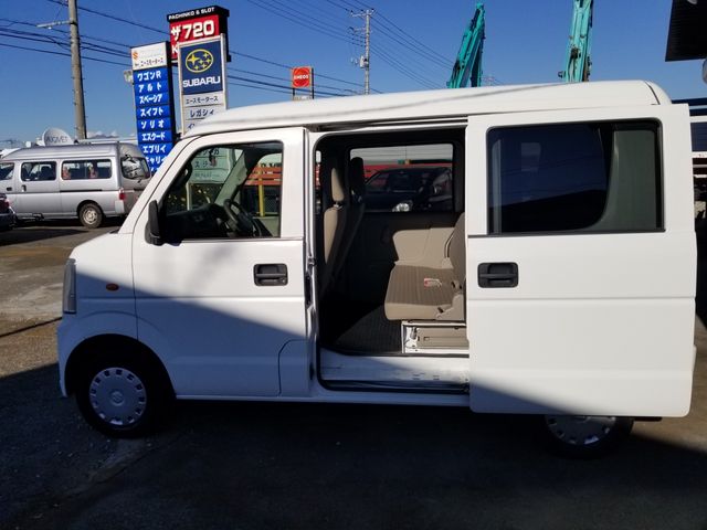 Suzuki EVERY 2012-07 14710-5