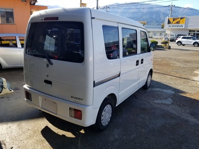 Suzuki EVERY 2012-07 14710-3