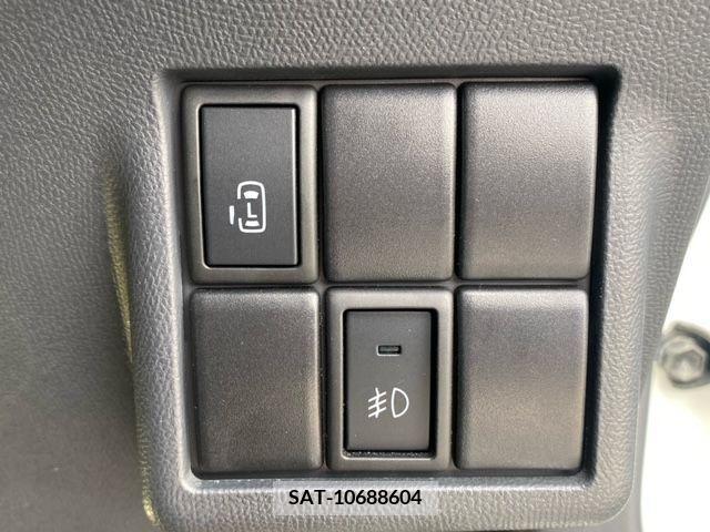 Suzuki PALETTE 2013-01 216521-22