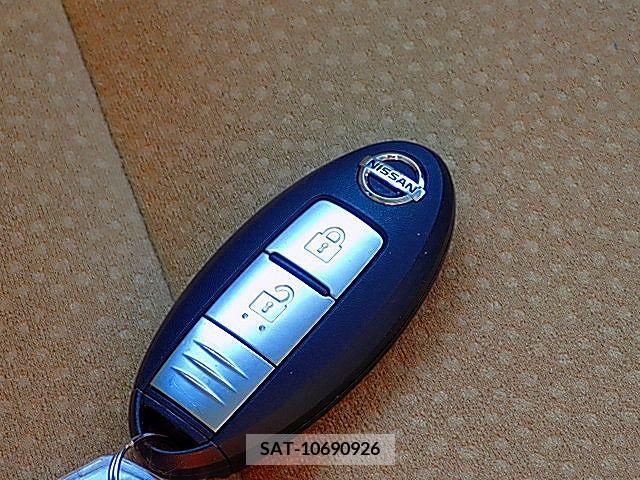 Nissan CUBE 2015-02 212799-16