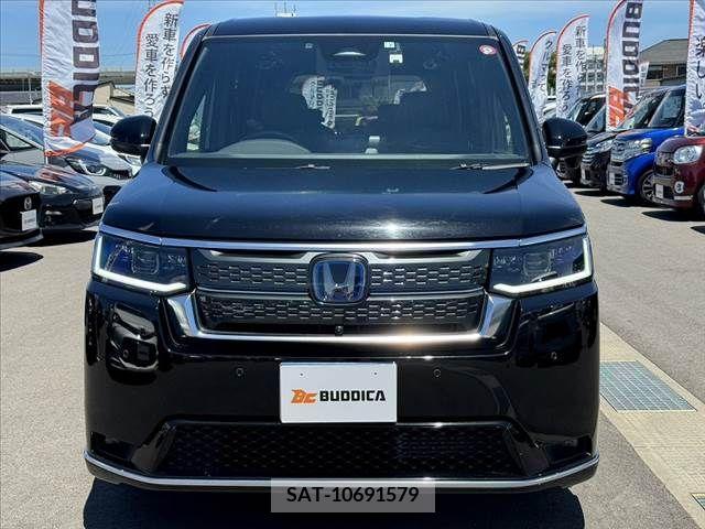 Honda e 2022-07 348060-8