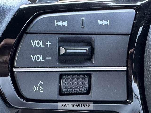 Honda e 2022-07 348060-25