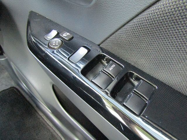Suzuki WAGON R 2013-01 8262-21