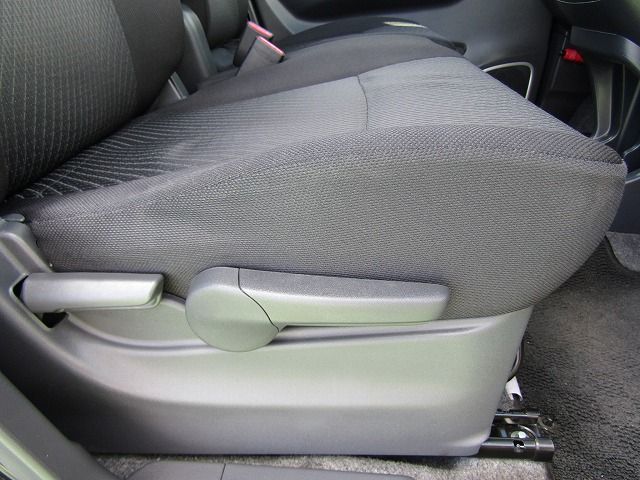 Suzuki WAGON R 2013-01 8262-5